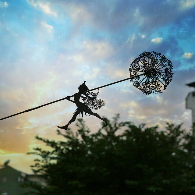 Magische Feen Gartenfigur als Stecker im Blumentopf. Perfekt für Balkon & Terrasse.