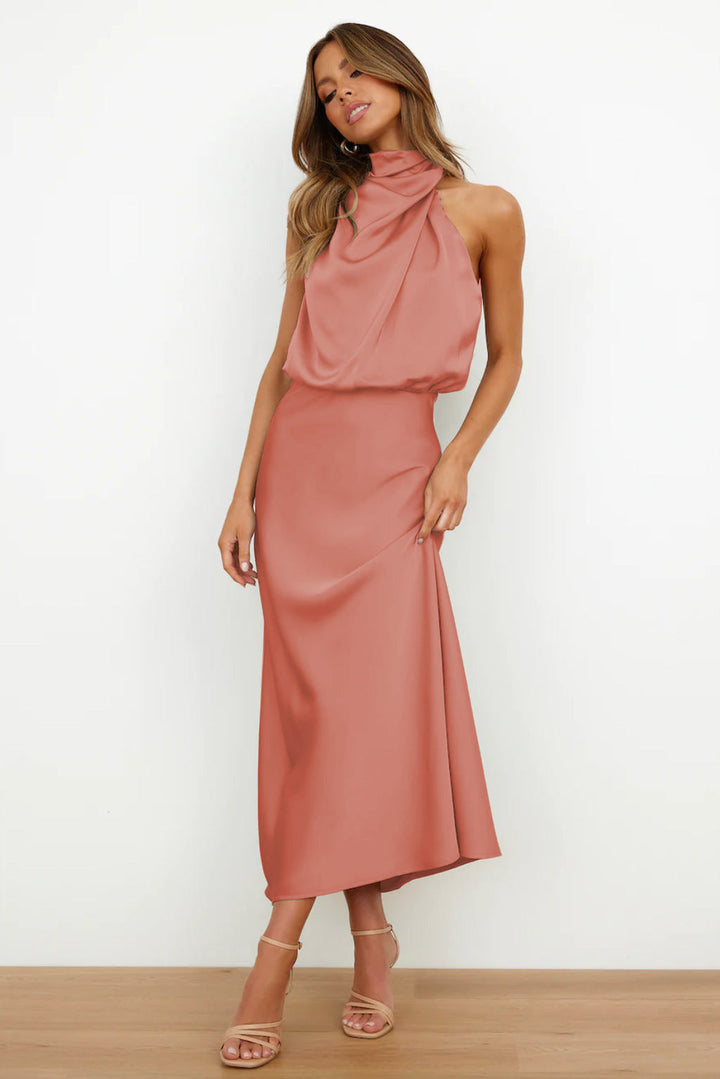 Damen Maxikleid, vielseitiges Halterneck Kleid, ideal für formelle Anlässe.
