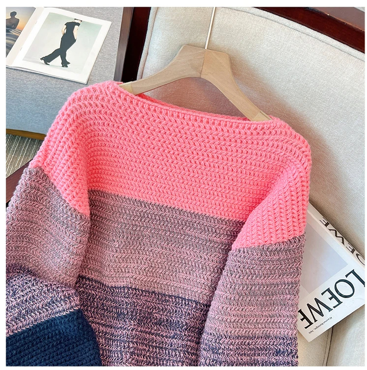 Damen Herbstpullover in Übergröße. Kuschel-Design mit Farb-Patchwork, bequem und vielseitig.
