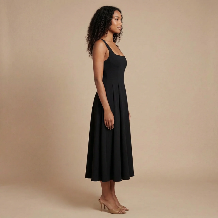 Klassisches schwarzes Damen Midikleid, ärmellos mit Karree-Ausschnitt. Schickes Abendkleid für Hochzeitsgäste.