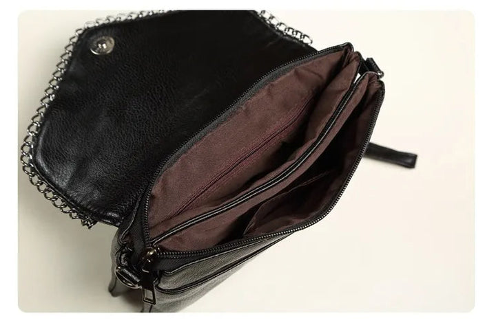 Edle Damen Handtasche, Umhängetasche & Clutch in einem, modern und elegant für vielseitige Looks.