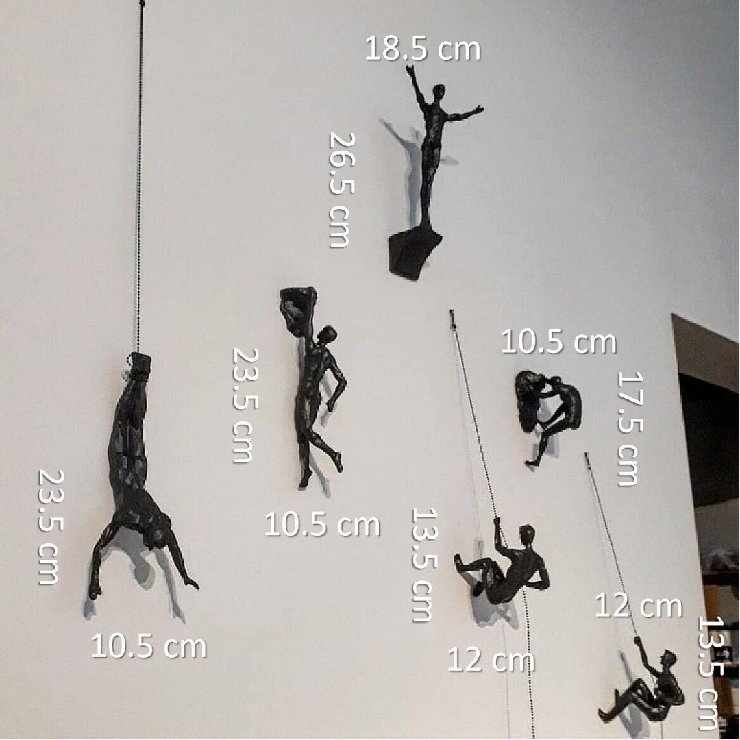 Elegante Kletterfigur 3D Wand Skulptur als Blickfang, ideal als moderne Heimdekoration oder Büro Deko.