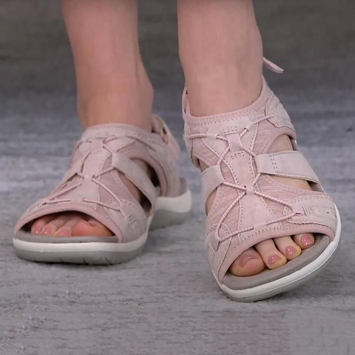 Orthopädische Komfortsandalen für Frauen mit innovativer 3-Bogen-Stütze und Nanoschaum-Technologie.