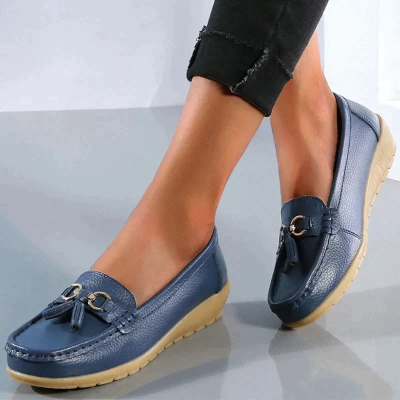 Vielseitige Damen Mokassins, bequeme & rutschfeste Schuhe für Alltag, Freizeit & leichte Sommerspaziergänge.