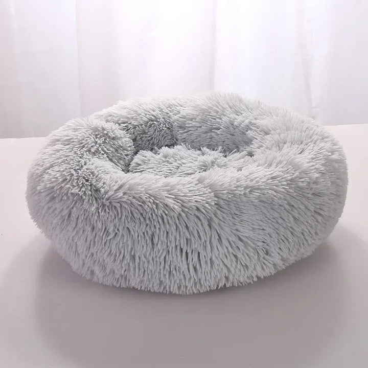 Hochwertiges, rundes Hundebett, weich & waschbar. Für Tiefschlaf & Entspannung. Ein komfortabler Schlafplatz für Hunde.