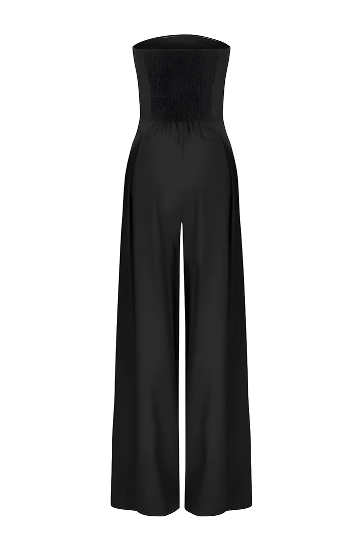 Damen Jumpsuit schulterfrei, modischer Einteiler für eine elegante Ausstrahlung.