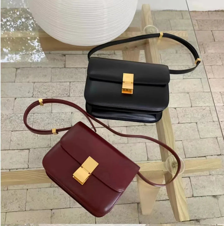 Dunkelrote elegante Damen Designer Handtasche. Vielseitige Tofu-Umhängetasche.
