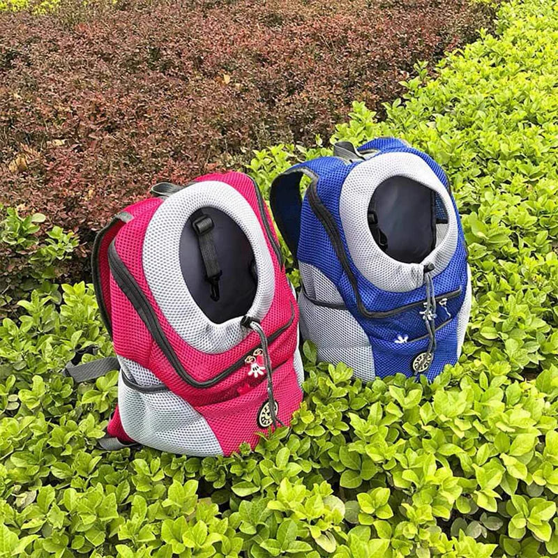 Komfortabler Hundetransportrucksack mit Belüftung. Ideal für Reisen mit Hund und Spaziergänge in der Natur.