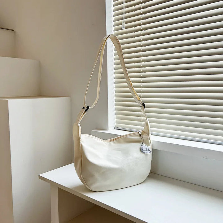 Stylische Damentasche: Moderne Schultertasche & Umhängetasche, perfekt für Alltag & Freizeit. Harajuku-Mode.