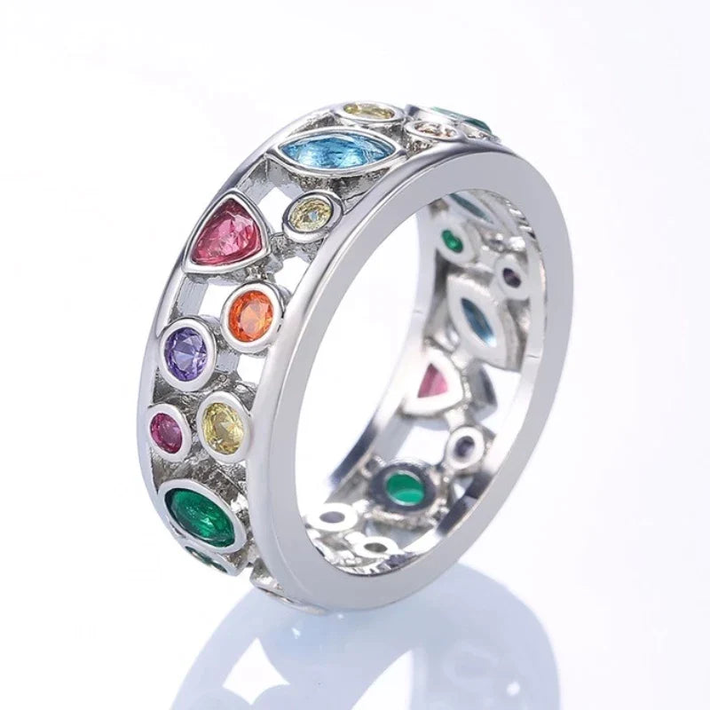 Moderner Damen Quarz Kristallring, Edelsteinschmuck für Achtsamkeit & positiven Lifestyle.