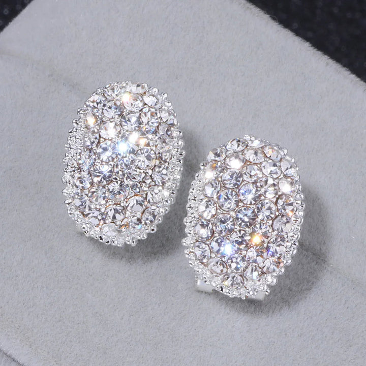 Romantische Zirkonia-Ohrringe für Damen als funkelndes Geschenk; eleganter Hochzeitsschmuck für besondere Anlässe.