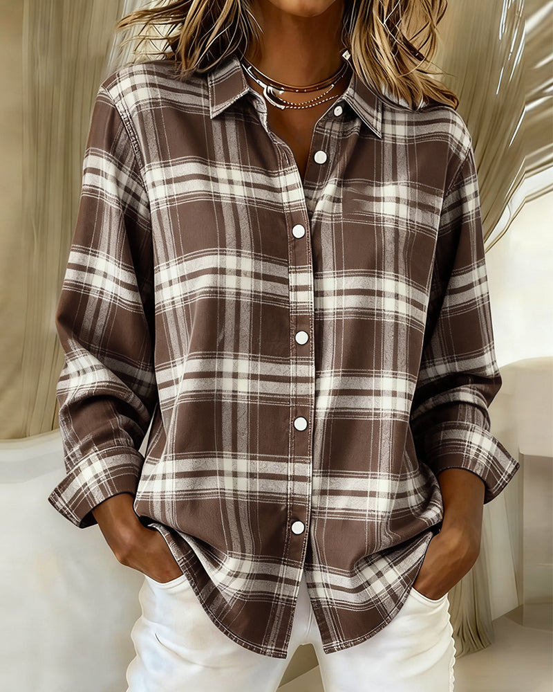 Stylisches Damen-Karohemd mit Reverskragen und Langarm, bequem geschnitten, ein Must-have für Herbst & Frühling.