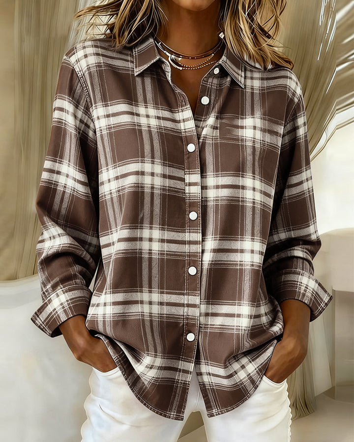 Stylisches Damen-Karohemd mit Reverskragen und Langarm, bequem geschnitten, ein Must-have für Herbst & Frühling.