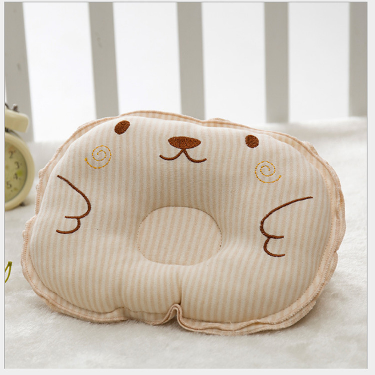 Hautfreundliches, atmungsaktives Babykissen. Orthopädische Schlafhilfe für Babybett & Kinderwagen.