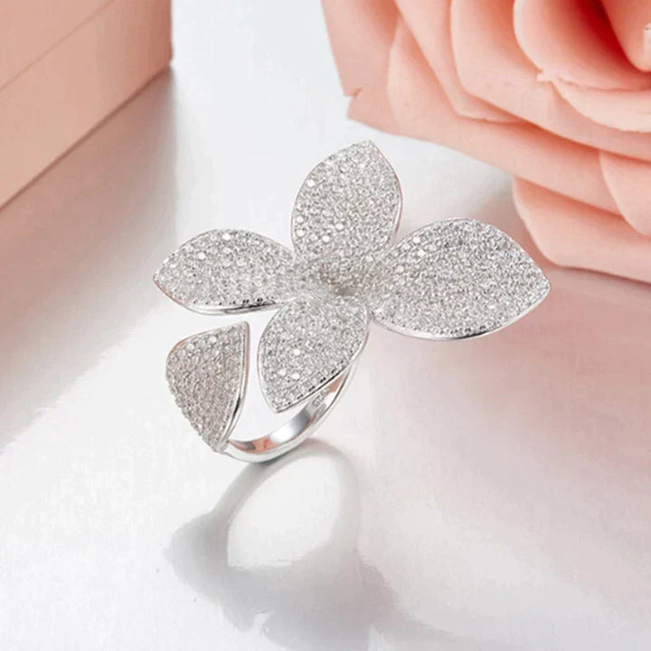 Verstellbarer Damenring aus Silber mit eleganten Blumen- & Blattmustern; ideal für jeden Finger.