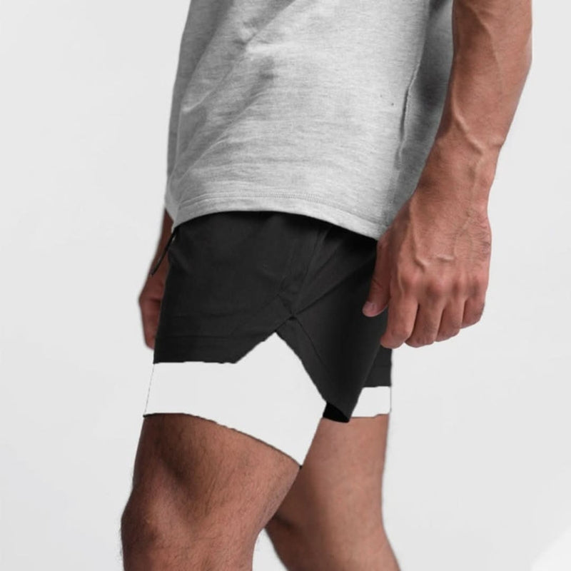 Komfortable, atmungsaktive Herren 2-in-1 Sportshorts für Laufen und aktives Training.