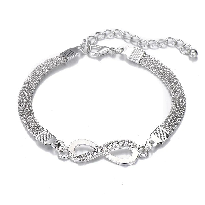 Silbernes Infinity Armband für Frauen, ideales Geschenk für Jahrestag, Valentinstag & Weihnachten.