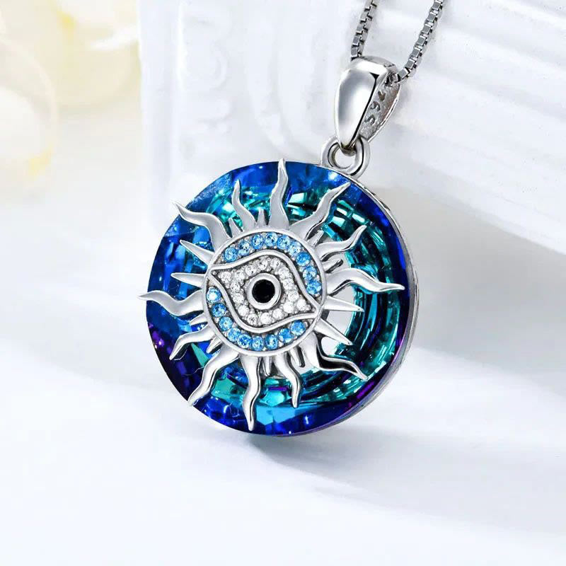 Spirituelle Damenhalskette mit Bösem Blick Symbol für Schutz & Glück, modernes Accessoire.