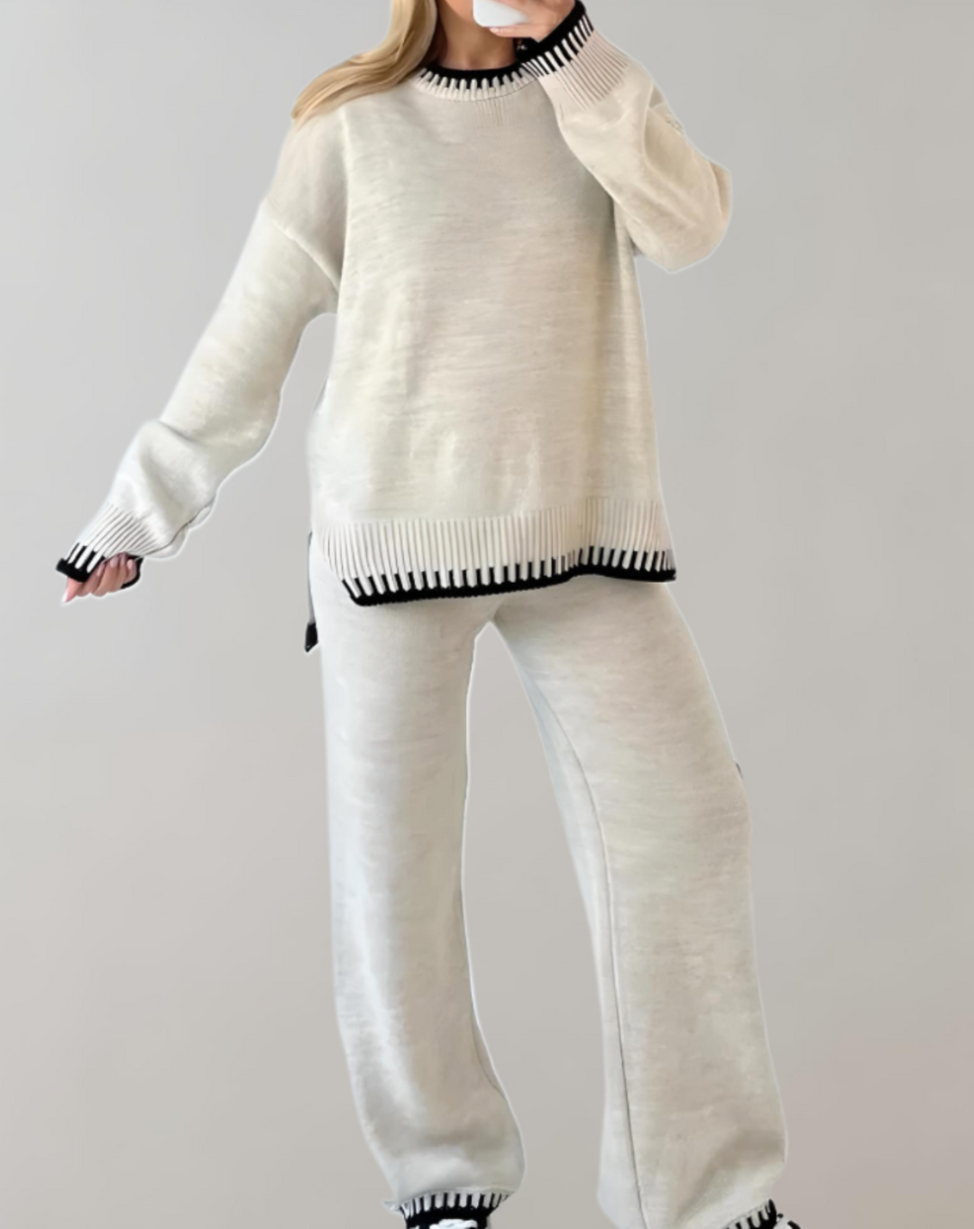 Modisches Damen Zweiteiler Set für Business Casual & Freizeit. Ein stilvolles und vielseitiges Outfit für elegante Frauen.