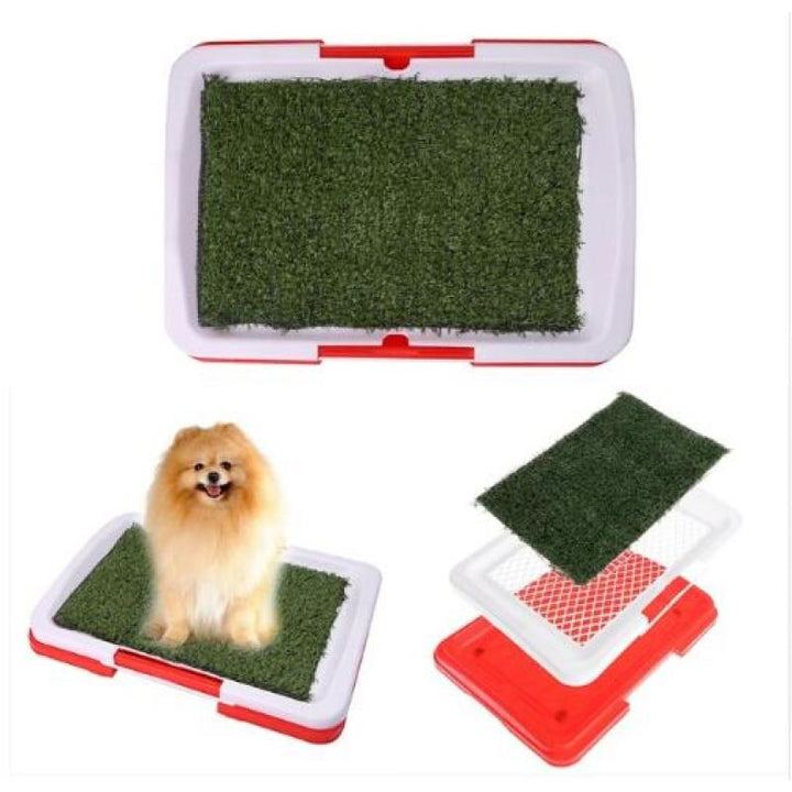 Pflegeleichte Hundetoilette mit realistischem Kunstrasen & rutschfester Unterseite für sicheren Stand innen/außen.