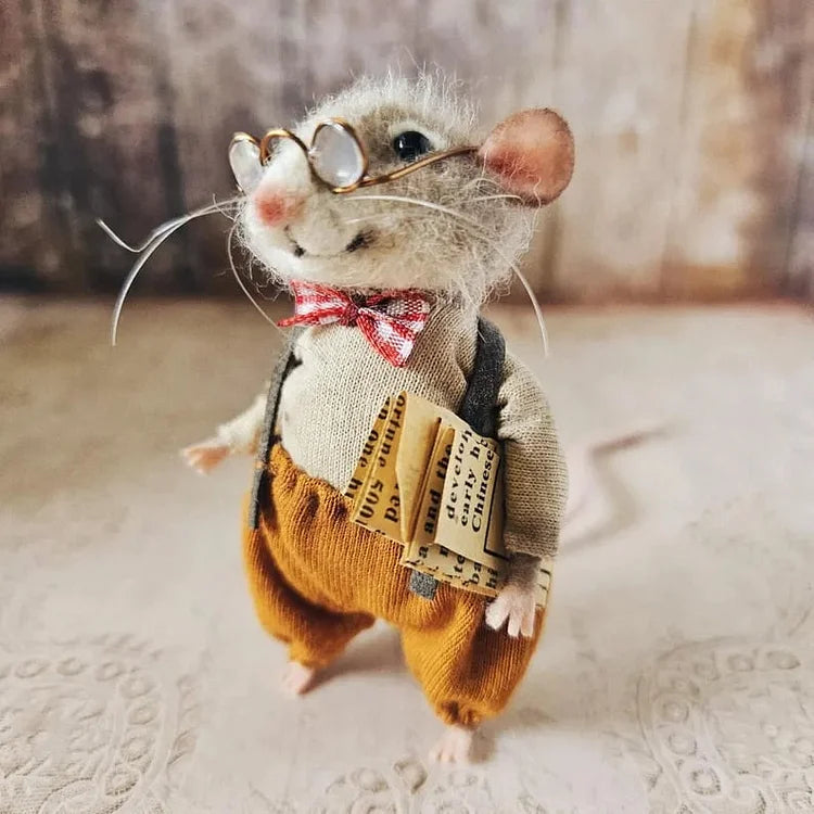 Künstlerische Nadelfilzmaus, liebevoll gefertigt, als besonderes Weihnachtsgeschenk oder Unikat-Deko.