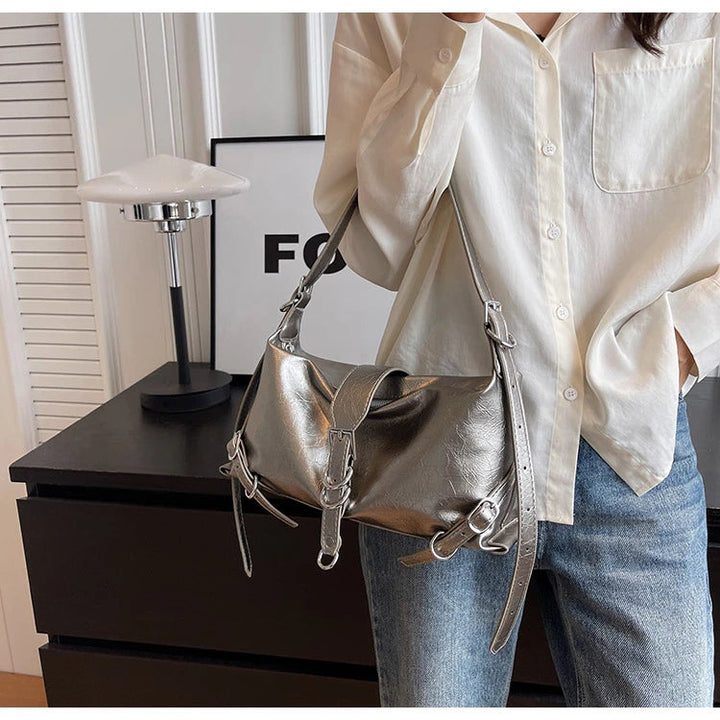 Damentasche: Elegant, vielseitig, perfekt für den Alltag oder als stilvolle Abendtasche.