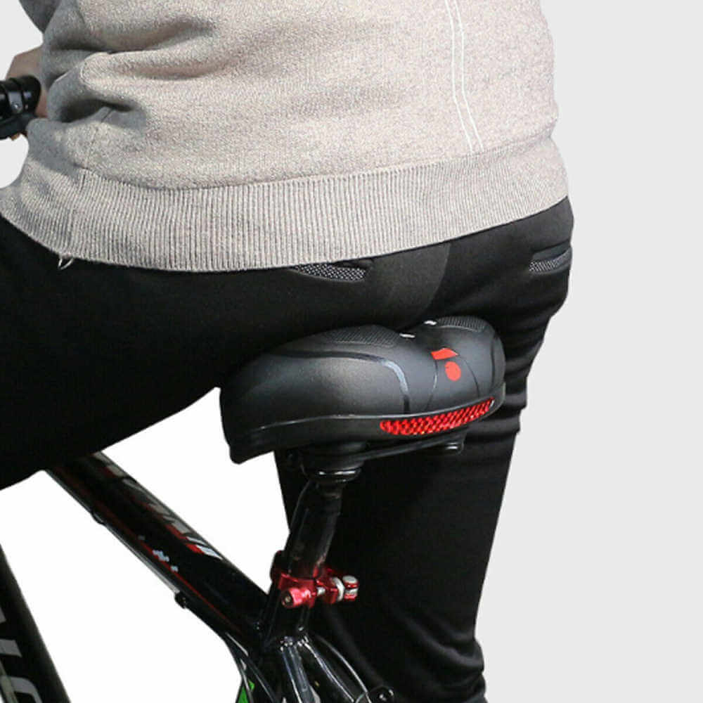 ErgoRide Komfort-Fahrradsattel für Citybikes und E-Bikes; ergonomisch und wasserdichtes Fahrradzubehör.