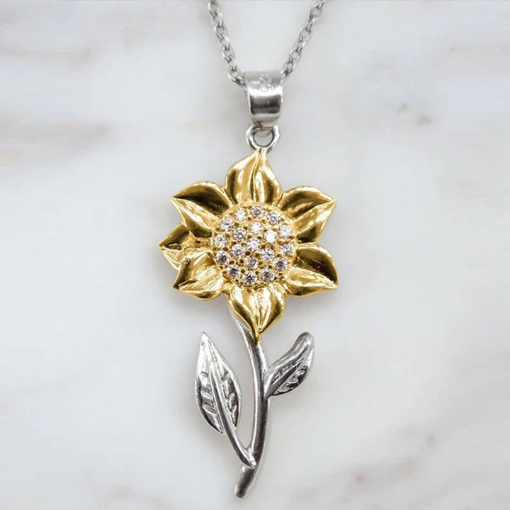Glücksbringer Sonnenblumenkette für Frauen, goldfarben mit strahlendem Kristall, ideales Geschenk.