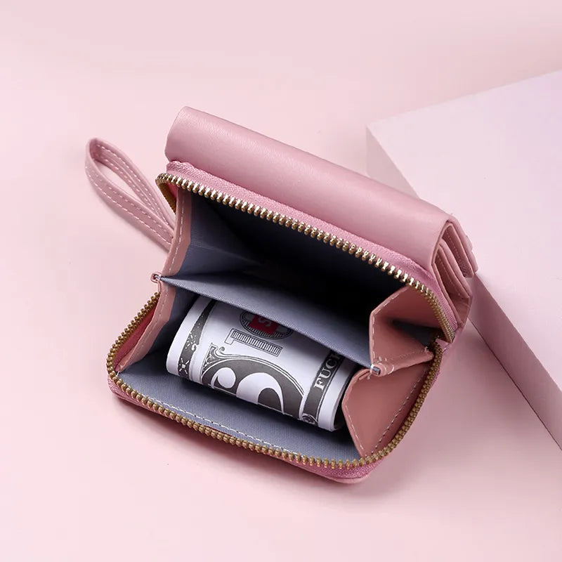 Elegante Dreifach-Geldbörse für Damen, ideale Geschenkidee, sehr praktisch und schick.