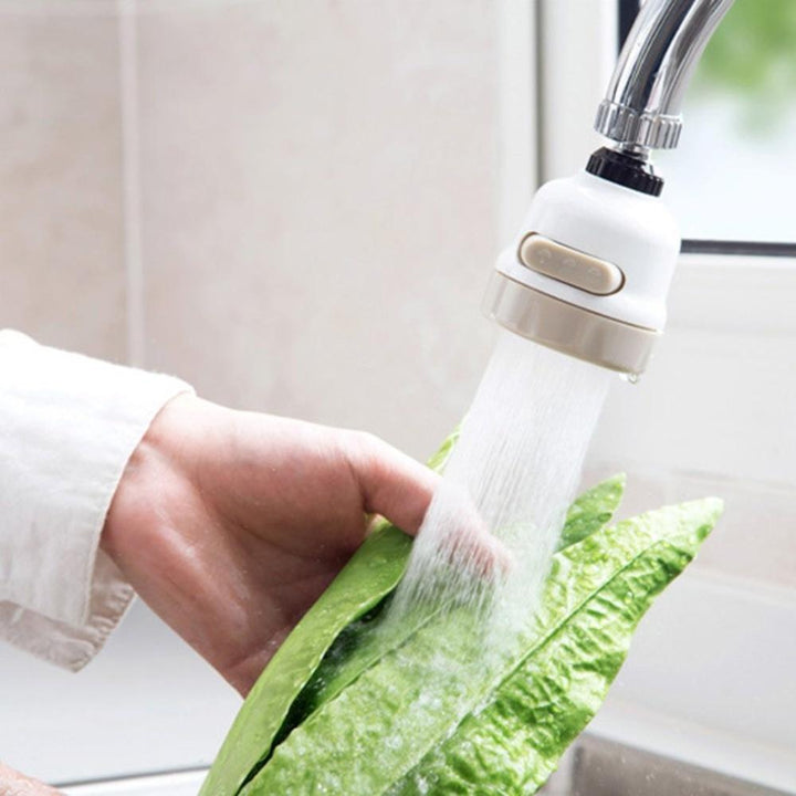 360° drehbare Wasserspar-Sprühdüse für Küchenarmaturen, flexible Wasserregulierung, umweltfreundlich.
