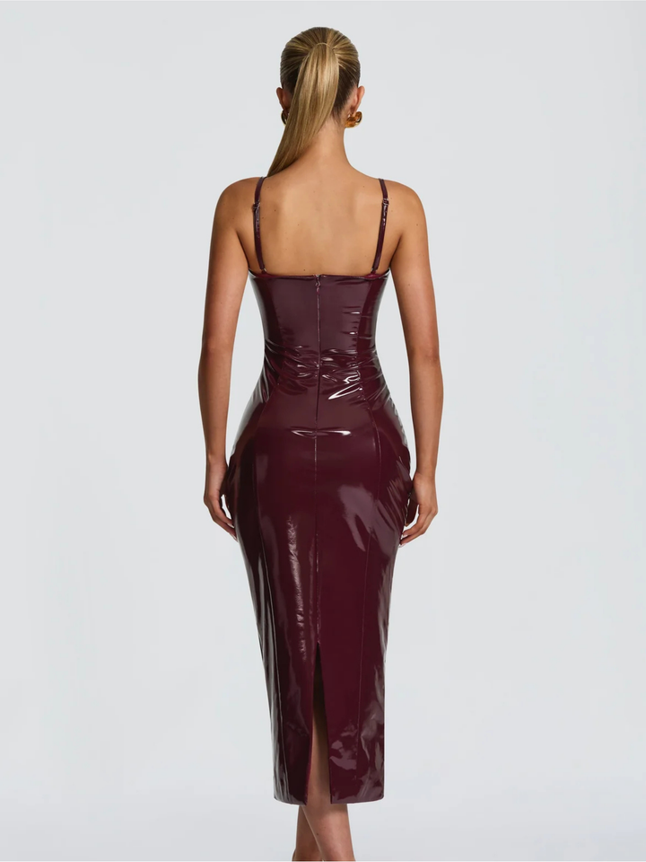 Damen Abendkleid Verona in Bordeaux. Festliches, elegantes bodenlanges Kleid für besondere Anlässe mit glamourösem Design.