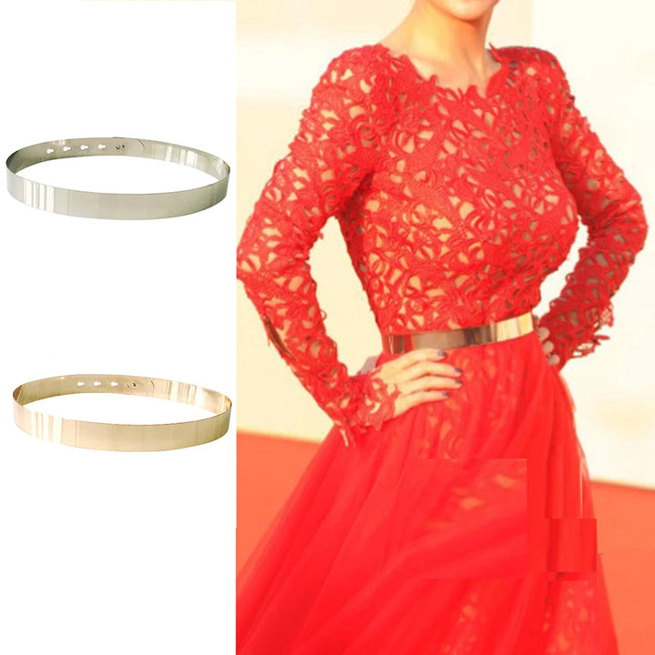 Eleganter Damen Vintage Taillengürtel in Gold. Schickes Mode Accessoire, verstellbar für den perfekten Sitz.