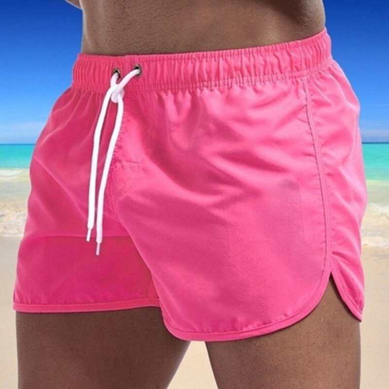 Moderne Herren Badehose: Stylische Schwimmshorts für den Sommer; schnelltrocknend für maximalen Komfort am Wasser.