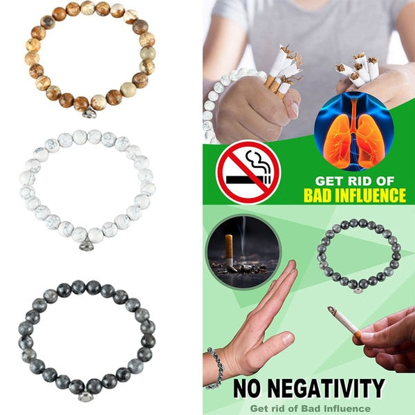Detailaufnahme des matten Onyx Naturstein Armbands zur Raucherentwöhnung. Schmuck für Gesundheit & Entzugshilfe.