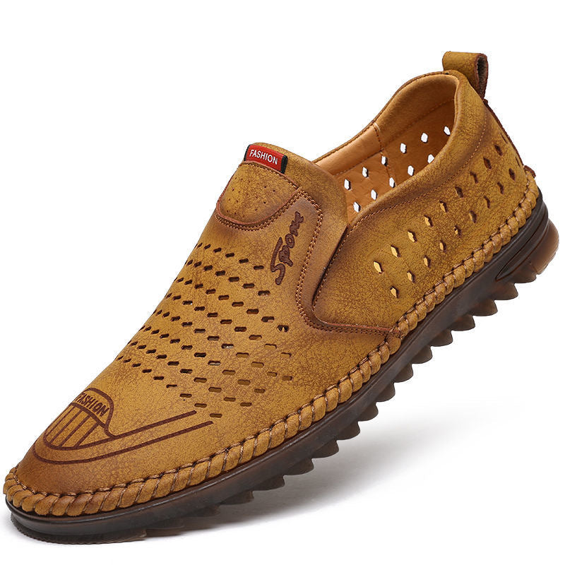 Schwarze Herren Slipper: leicht, rutschfest und bequem. Perfekt für Reisen & Freizeit.
