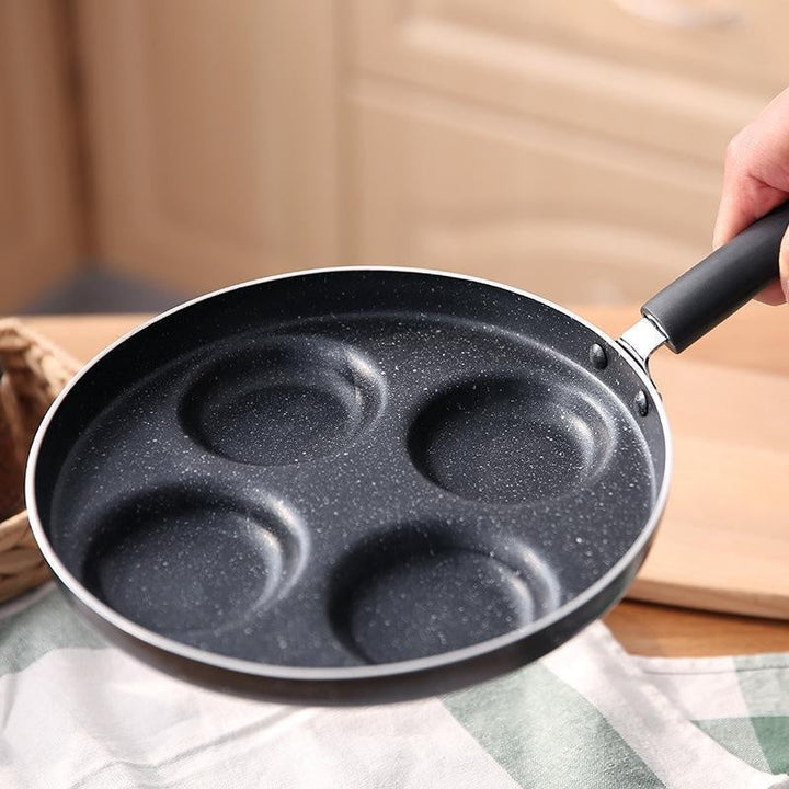 Vielseitige 4-Wege-Mehrfachpfanne mit Keramik-Antihaftbeschichtung. Perfekt für vielseitiges Kochen.