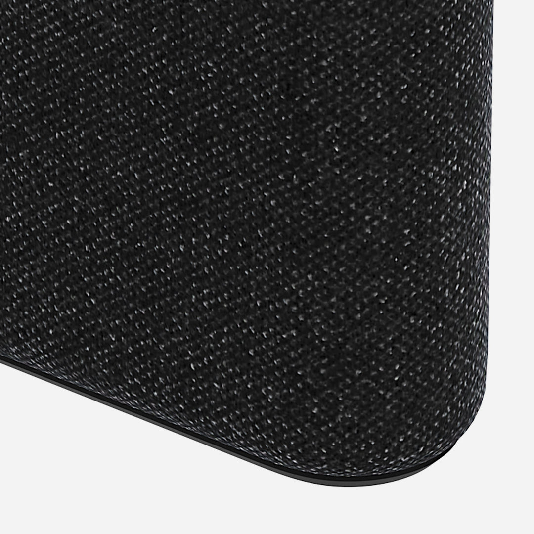 Kompakte schwarze 25000 mAh Powerbank mit 100W USB-C für Laptops, Smartphones. Ideal als Reise Power.
