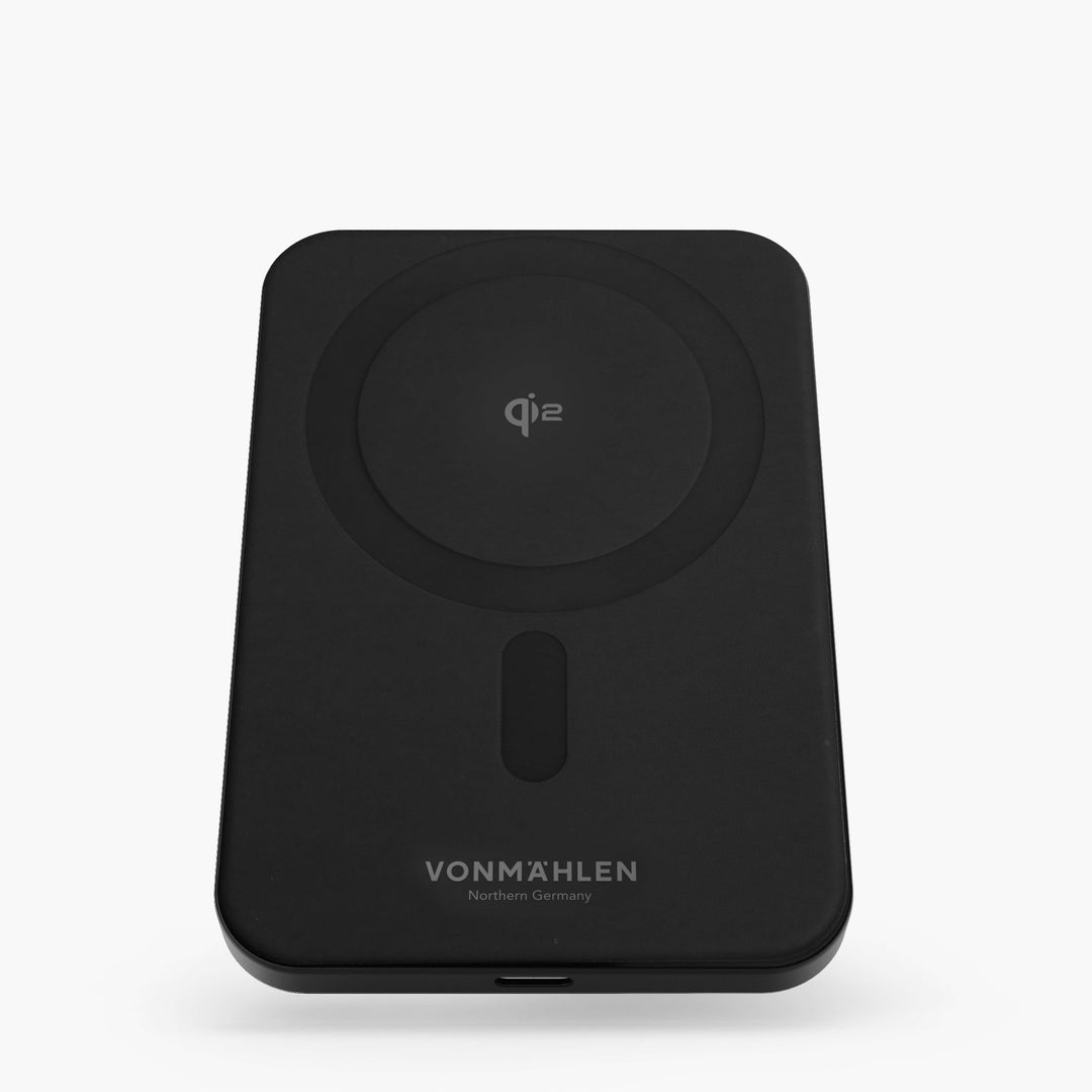 Innovatives Ladegerät: MagSafe Powerbank 10000 mAh, magnetisch, Qi2-zertifiziert.