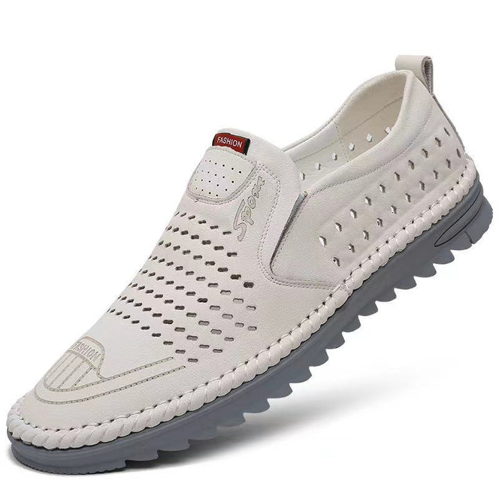 Bequeme Herren Slipper mit elastischem Einstieg für Alltag & Freizeit. Leicht & atmungsaktiv.