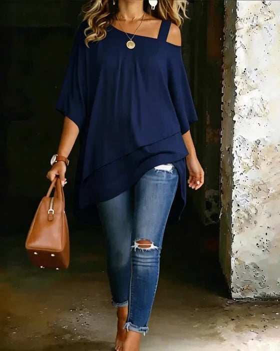 Stylische Damen Cold Shoulder Tunika asymmetrisch. Elegantes Oberteil für Modebewusste im Sommer.
