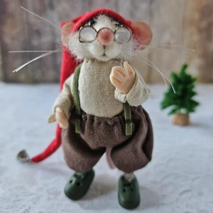 WhiskerWool Nadelfilzmaus: Handgemachtes Unikat, charmante Weihnachtsdekoration und Geschenkidee.
