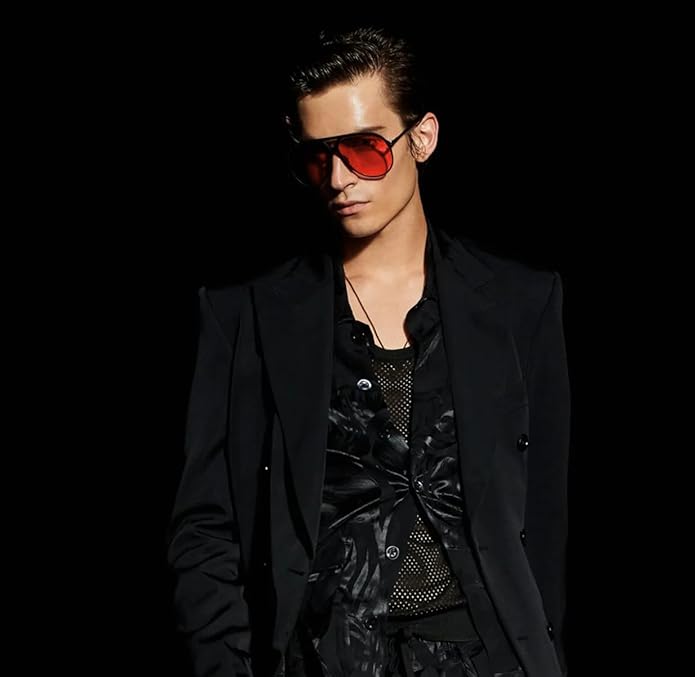 Unisex Retro Oversized Aviator Sonnenbrille mit UV400 Schutz, perfekt für Sommer-Style und Strand.