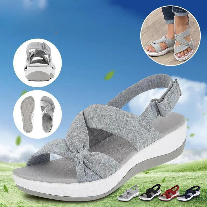 Verstellbare Damensandalen mit Fußgewölbeunterstützung, ideal als bequeme Freizeitschuhe.