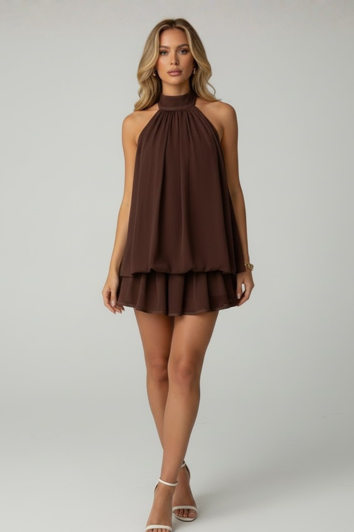 Damen Abendkleid, kurz & verführerisch, mit modischem Neckholder-Design.