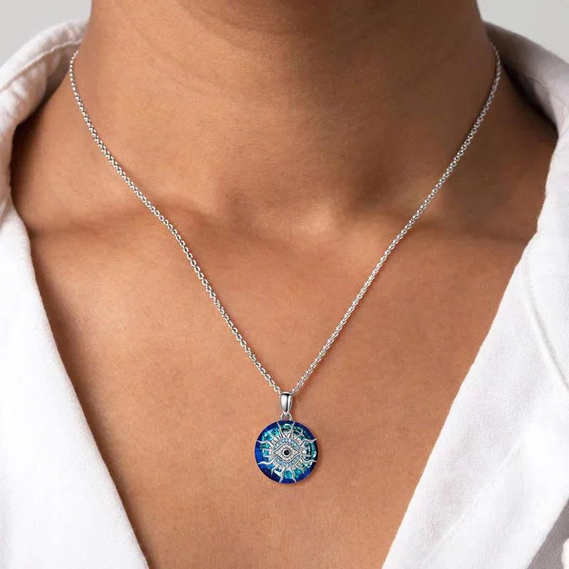 Ovale Damen-Halskette Böser Blick, silberfarben, stilvoller Schutzschmuck für Frauen.