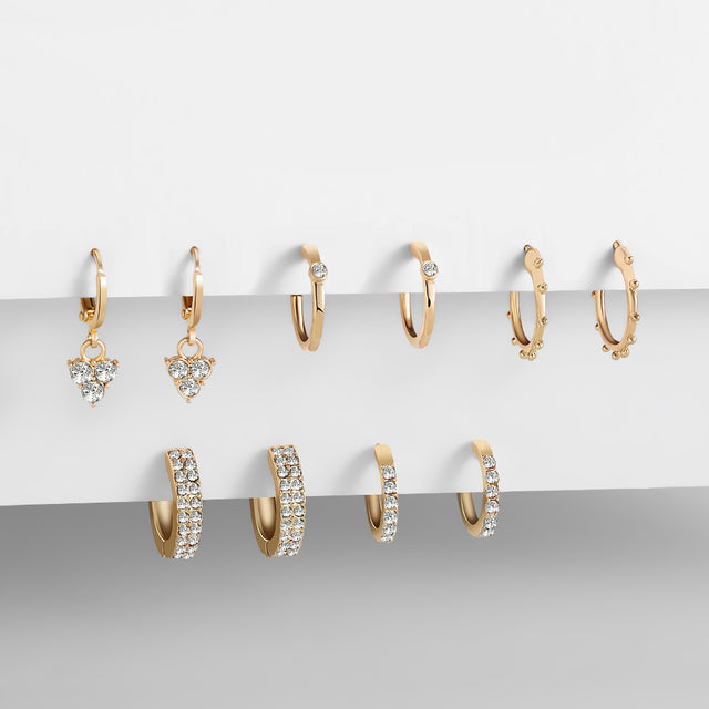 Vintage Herzohrringe für Damen, besetzt mit glitzernden Zirkonia-Steinen, aus hochwertigem Edelstahl.
