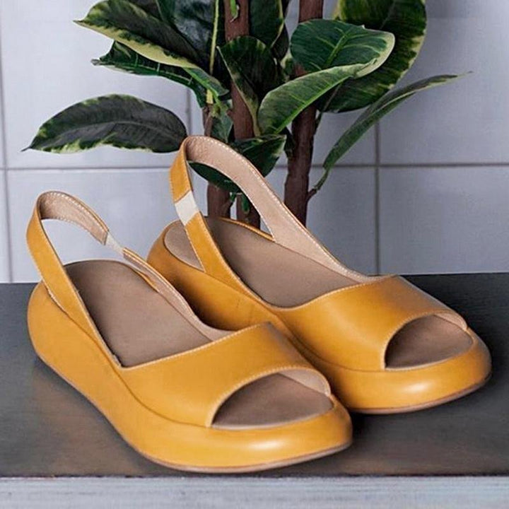 Alltagsschuhe Damen: Orthopädische Sandalen mit Fußbett und rutschfester Sohle für maximalen Komfort.