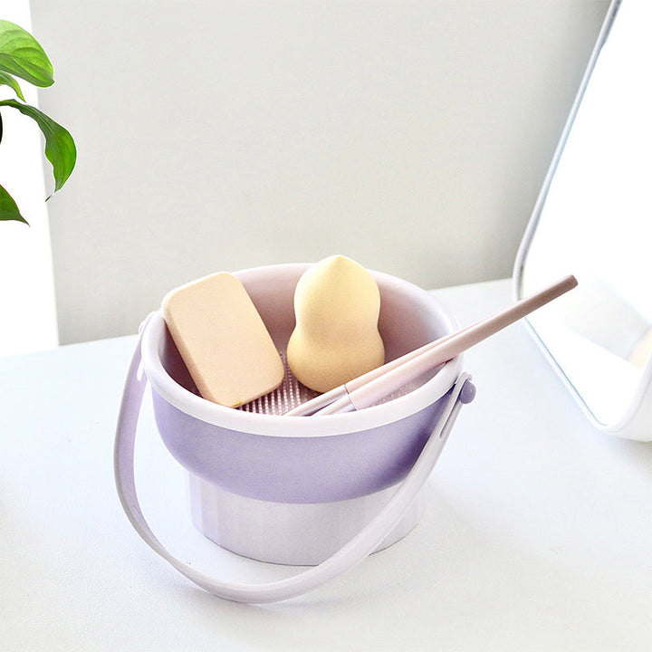 Effizienter Pinselreiniger für Make-up-Pinsel. Sorgt für gründliche Hygiene & saubere Kosmetikpinsel.