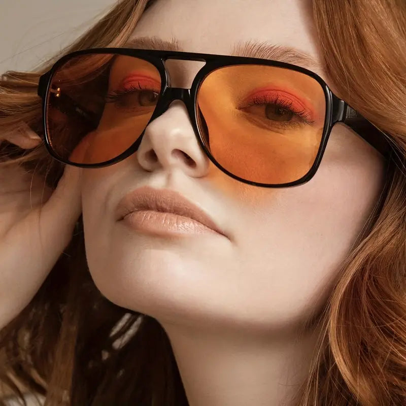 Glamouröse Unisex Retro-Sonnenbrille, großer Rahmen, UV-Schutz. Das ideale Sommer-Accessoire.