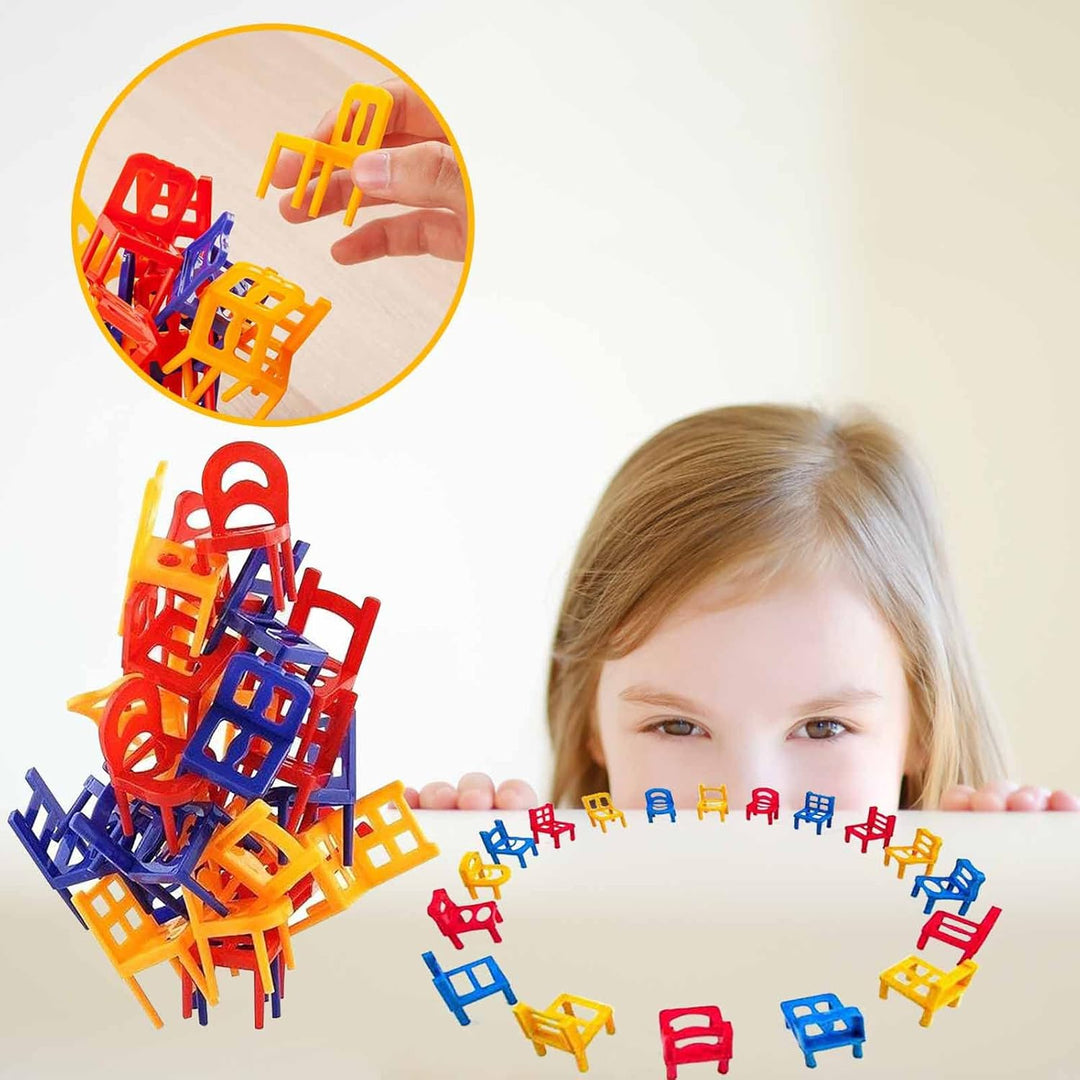 Montessori Stapelstühle für Kinder: farbenfrohes Geschicklichkeitsspiel aus Kunststoff, fördert Feinmotorik & Konzentration.